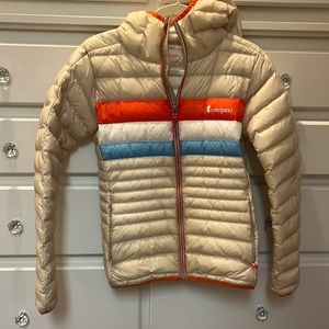 Cotopaxi fuego hooded down jacket